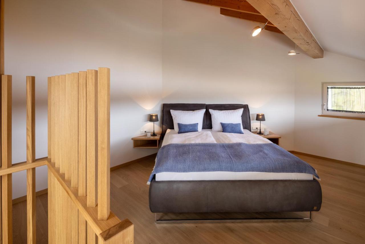 Stille X Weite - Hochwertige Wohnung Mit See-Panorama Kronburg Ngoại thất bức ảnh