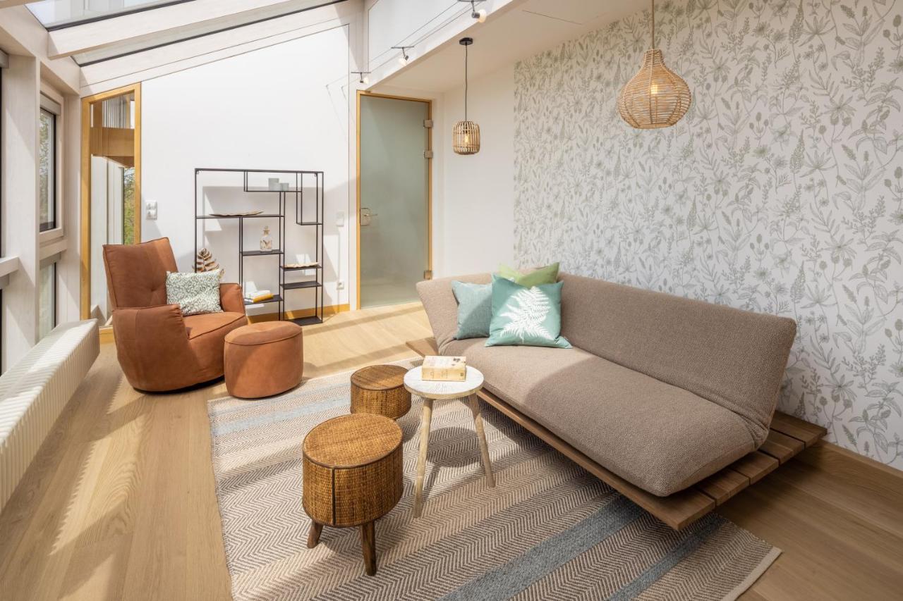 Stille X Weite - Hochwertige Wohnung Mit See-Panorama Kronburg Ngoại thất bức ảnh